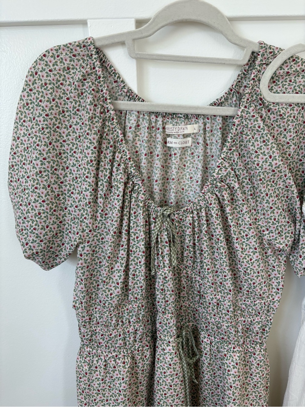 Christy Dawn strawberry print brynne size large